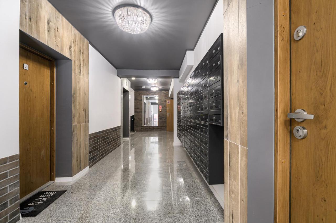 Apartament Prezydencki Bulwary Stare Miasto Apartamenty No 1 شتشيتسين المظهر الخارجي الصورة